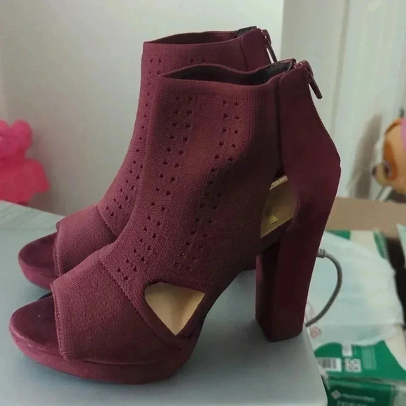 Report women's open toe heels booties - Picture 2 of 6